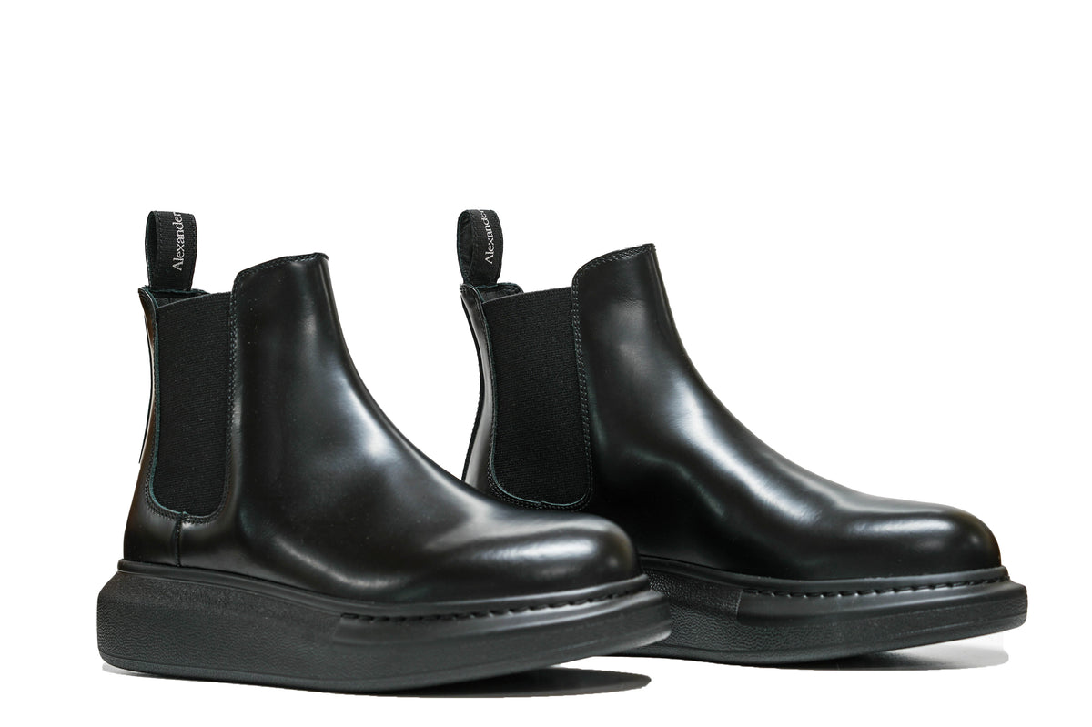 ミドルブーツ ALEXANDER MCQUEEN Women Boots 757487WIDU11000 black McQueen Outlet: ankle boots in brushed leather - Black