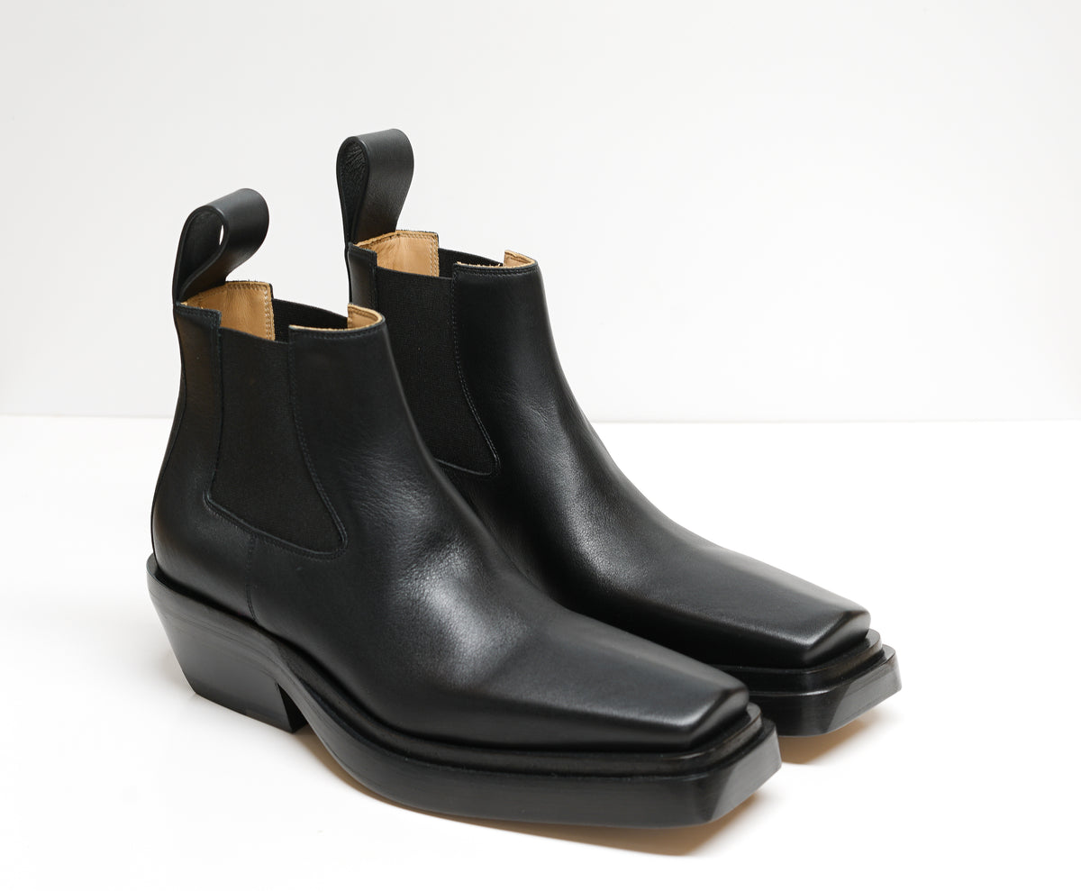 Bottega Veneta Black Women's Leather Ankle Boot 639830 60% OFF