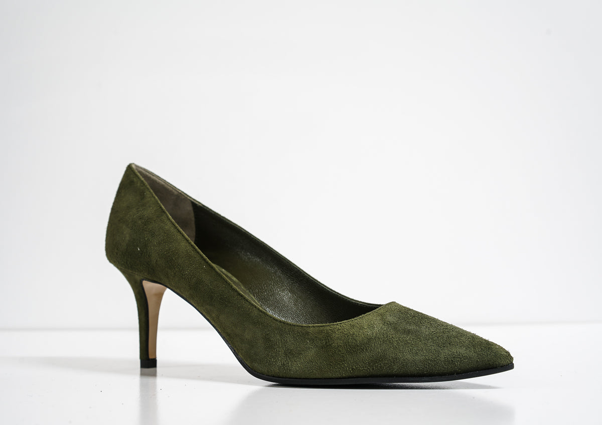 Green suede hot sale womens shoes