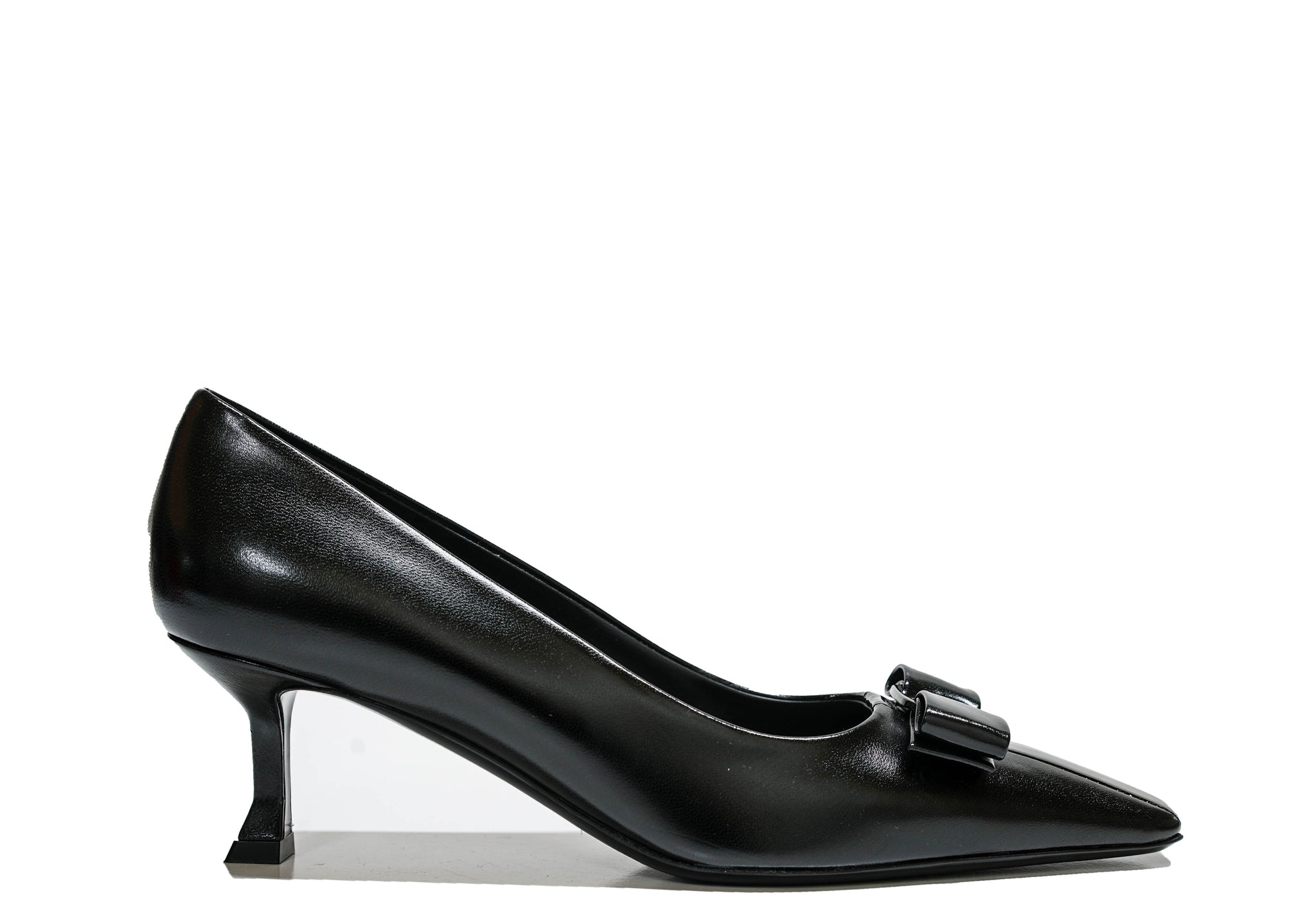 Ferragamo Women's Black Leather Bow Pump 6cm SIWAR 0766401 - 50% OFF