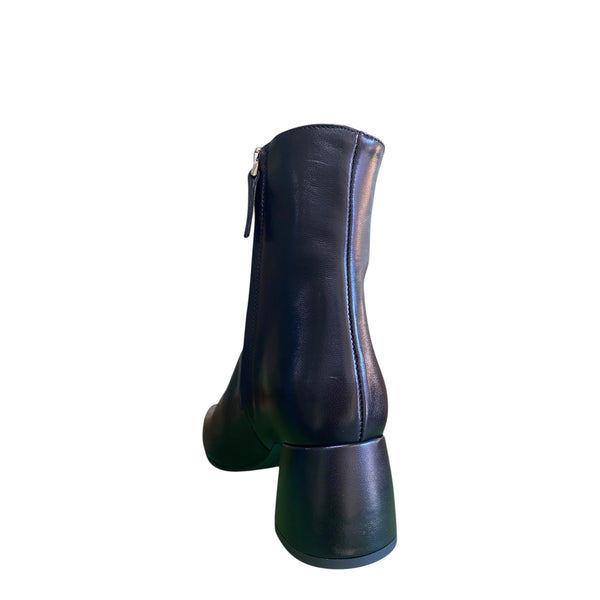Stefano Stefani black leather boots 9630S-1