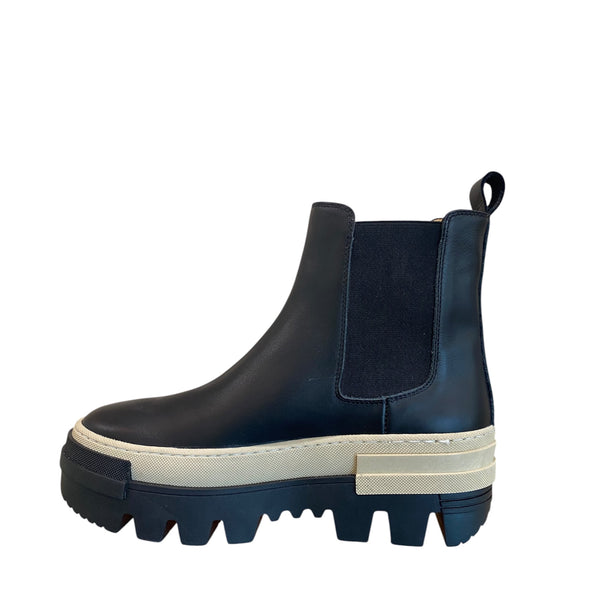 Bruglia Black pull on boot 8742