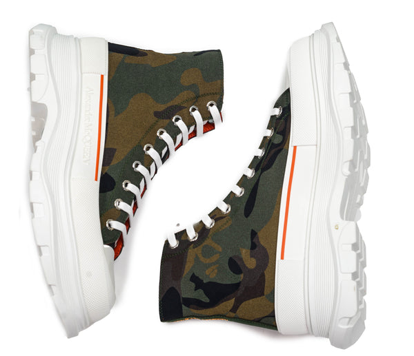 Alexander McQueen Men’s Camo Ankle Boot 683566
