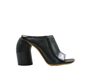 OffWhite Women's Black Leather Tonal Spring Mule OW1H048S23