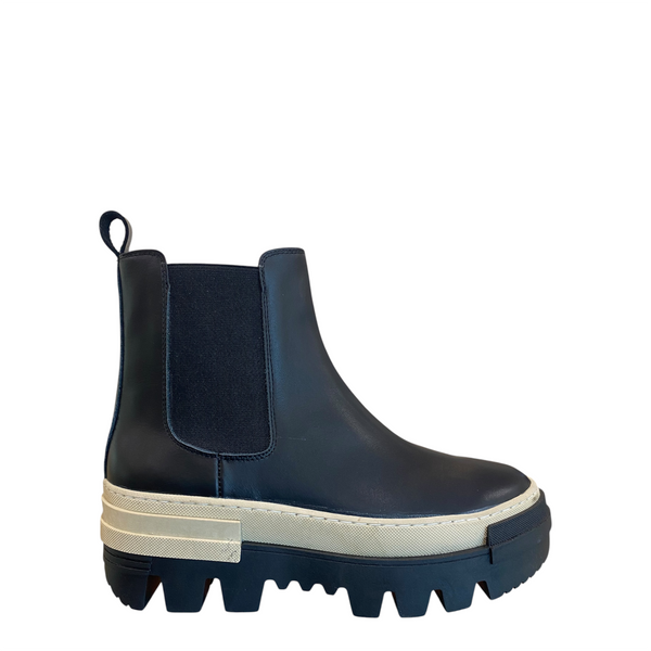 Bruglia Black pull on boot 8742