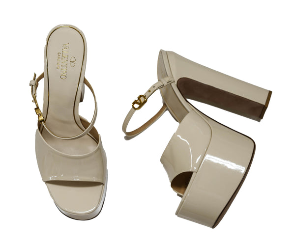 Valentino Garavani Women's Ivory Patent Leather Sandal 2WS2S0FFS4 - 40 Last size
