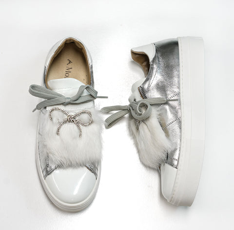 Morelli Women's Silver & White Bow Sneaker 50520