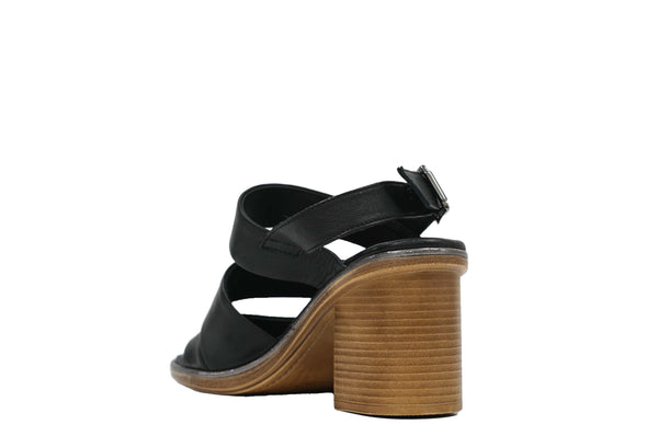 Roberto Serpentini Women's Black Leather Sandals 39726