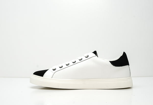 Trussardi Men's White & Black Sneakers W750